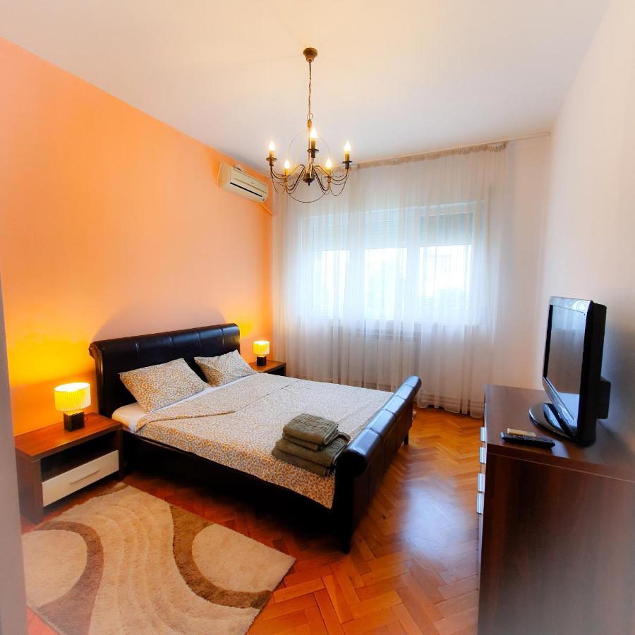 בוקרשט City Center Apartment מראה חיצוני תמונה